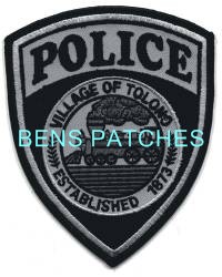 ILLINOIS,TOLONO POLICE SUBDUED 1_wm